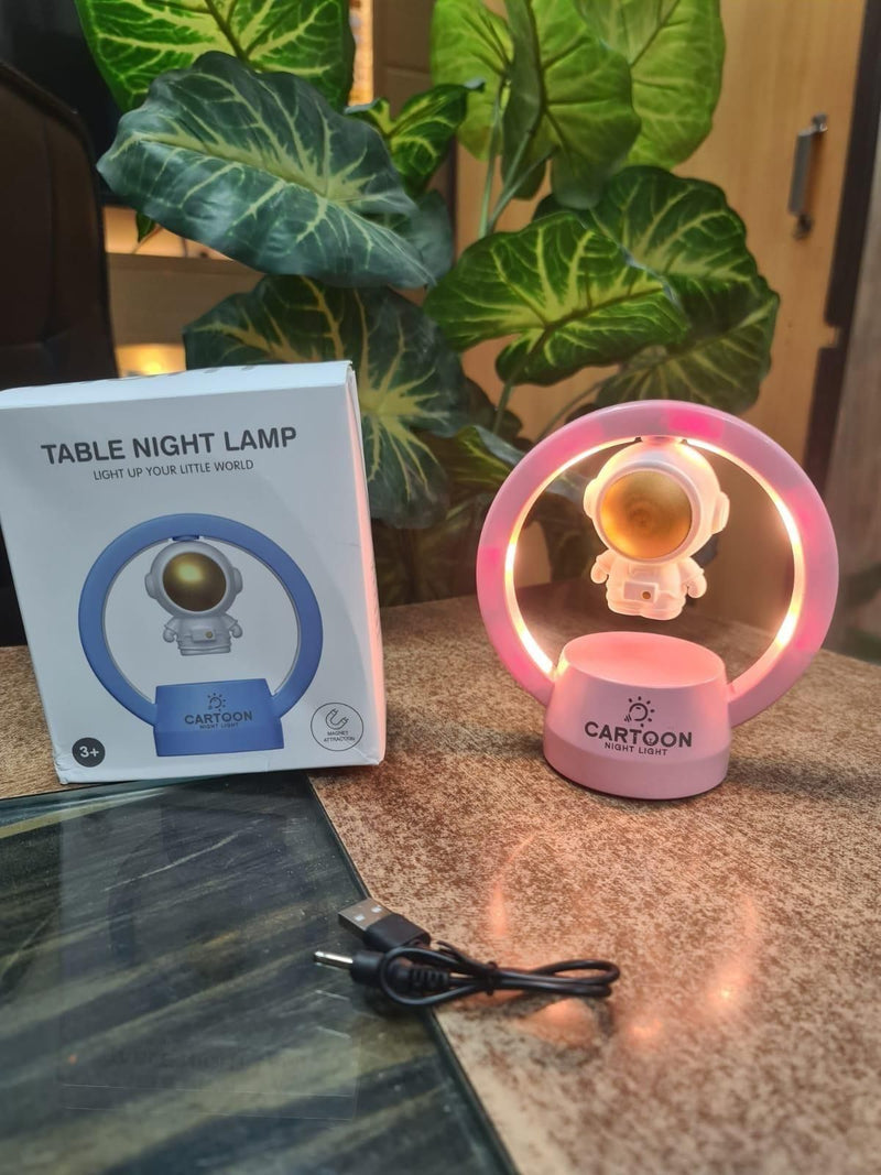 Table Lamp Astronaut Night Lamp With Floating Effect LASATECH