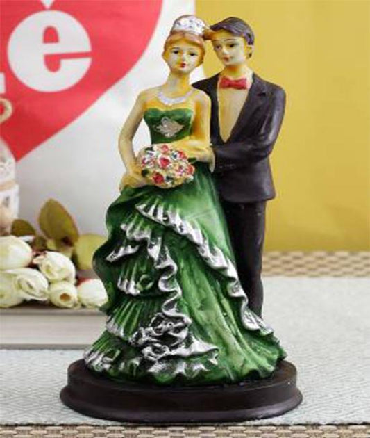 Handcrafted Loving Married Couple Statue Showpiece LASATECH