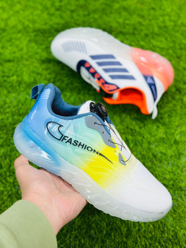Trendy Gradient Sneakers for Style and Comfort