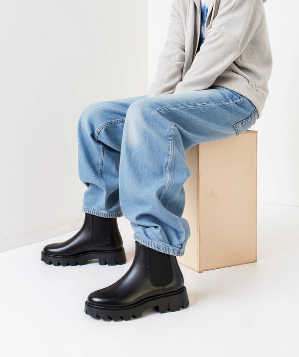 Men's Black Chunky Chelsea Boots
