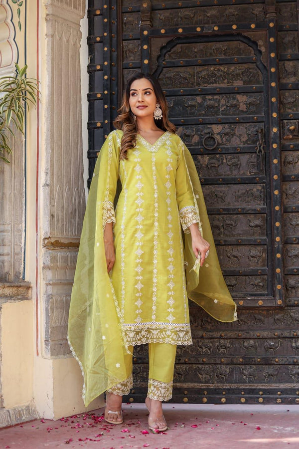 Cotton 3 Piece Set with Organza Cotton Fabric Chikankari Embroidery